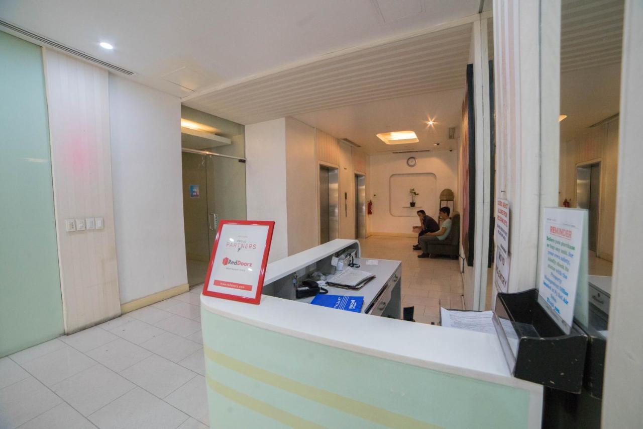 Reddoorz At Bel Air Soho Suites Makati City Exterior photo